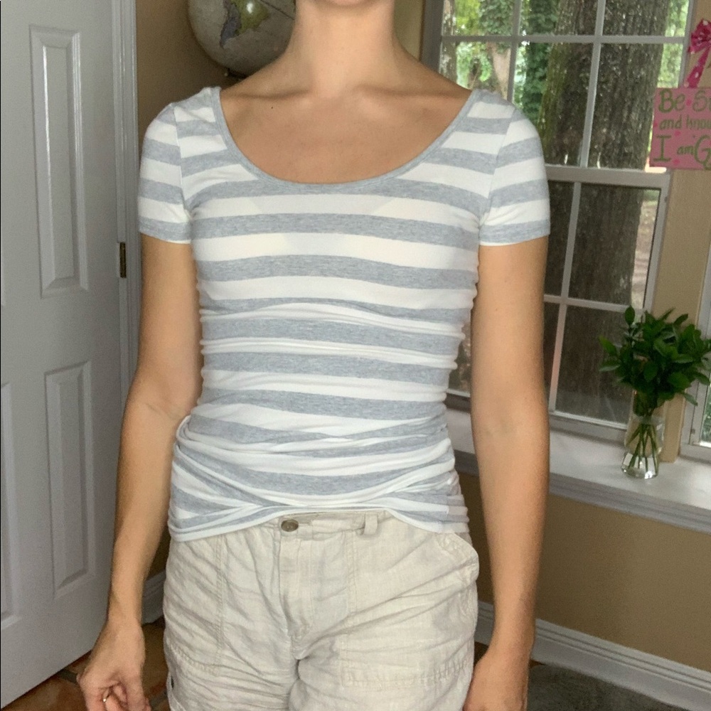 Forever 21 T-shirt